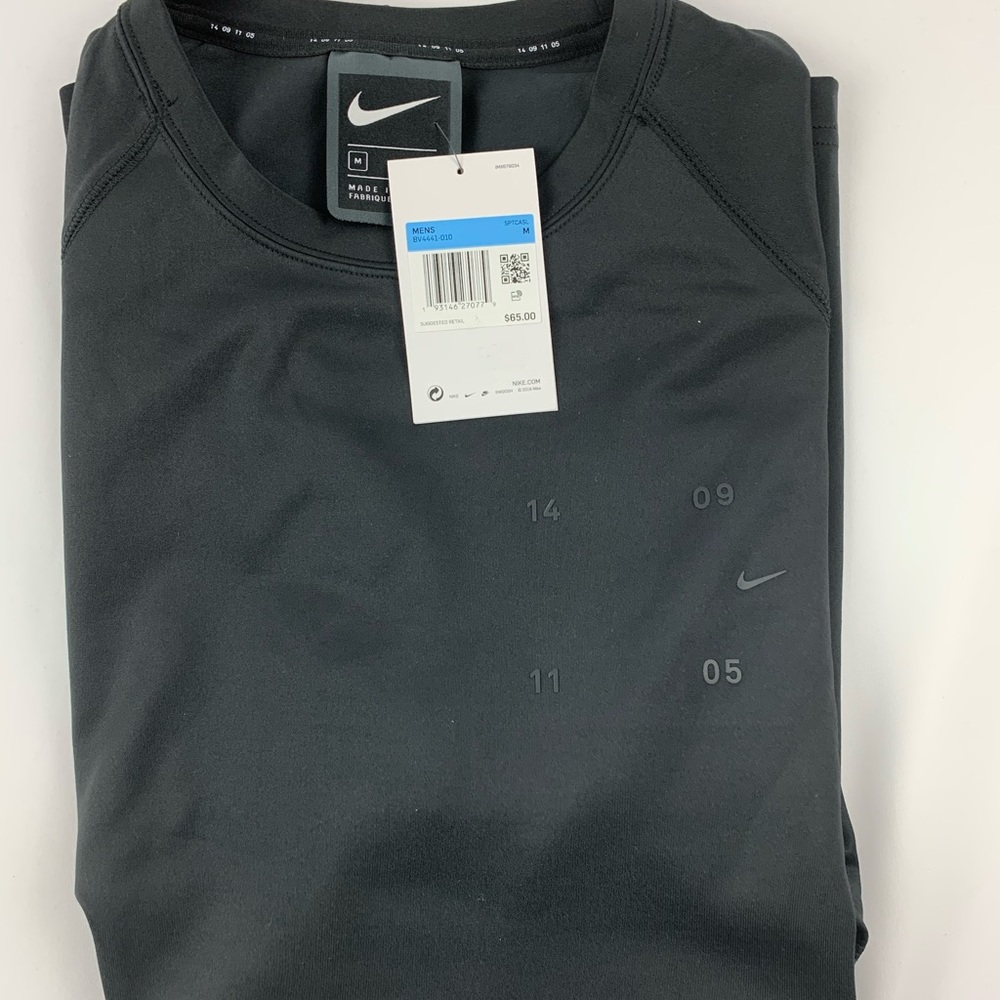 New* Nike Sport Casual Tee